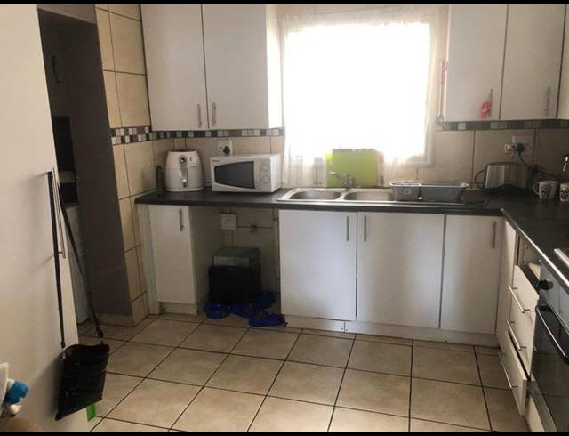 4 BEDROOM HOUSE FOR SALE IN ALBERTON NORTH